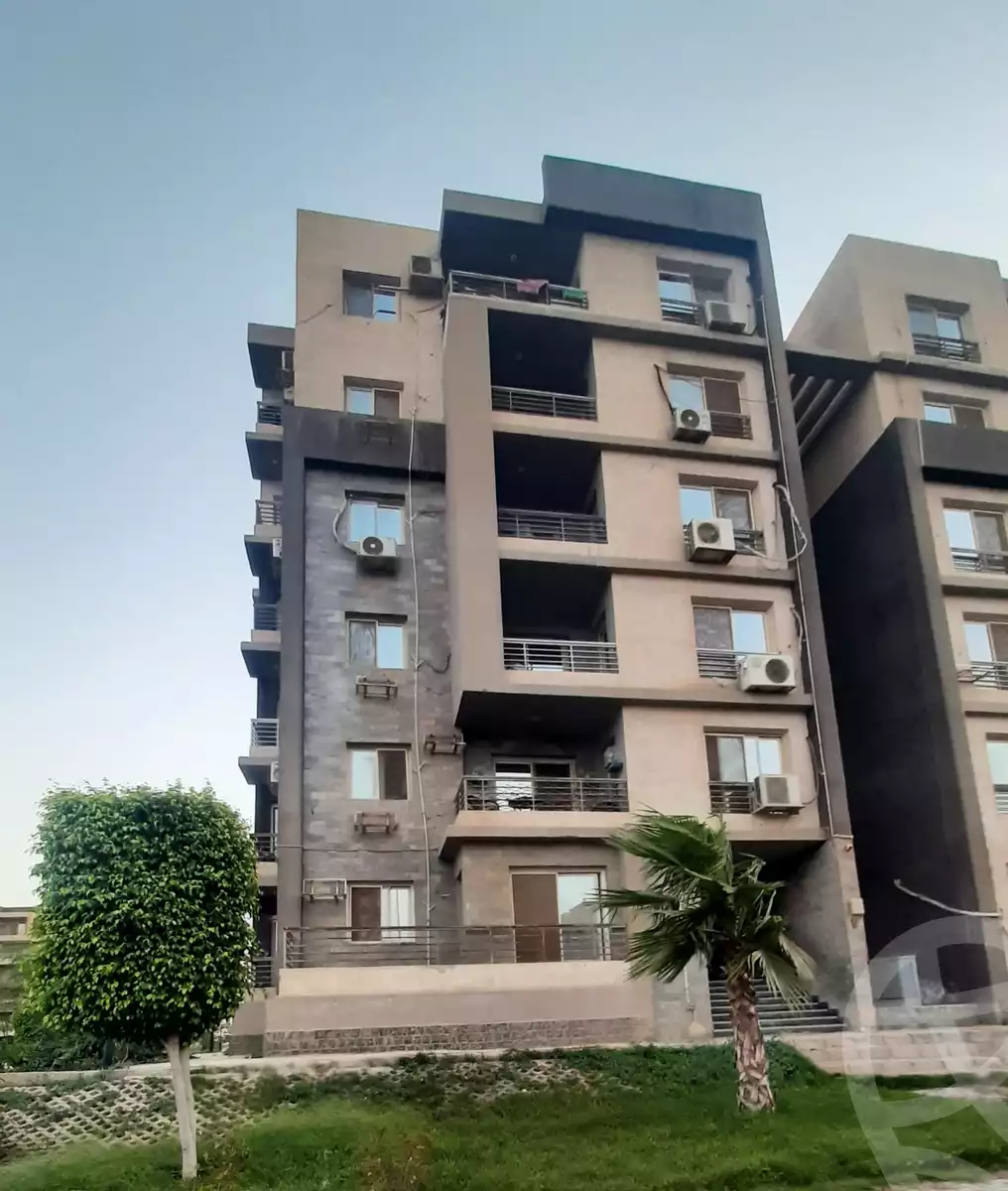 https://aqarmap.com.eg/en/listing/6230094-for-rent-cairo-el-sheikh-zayed-city-compounds-dr-msr