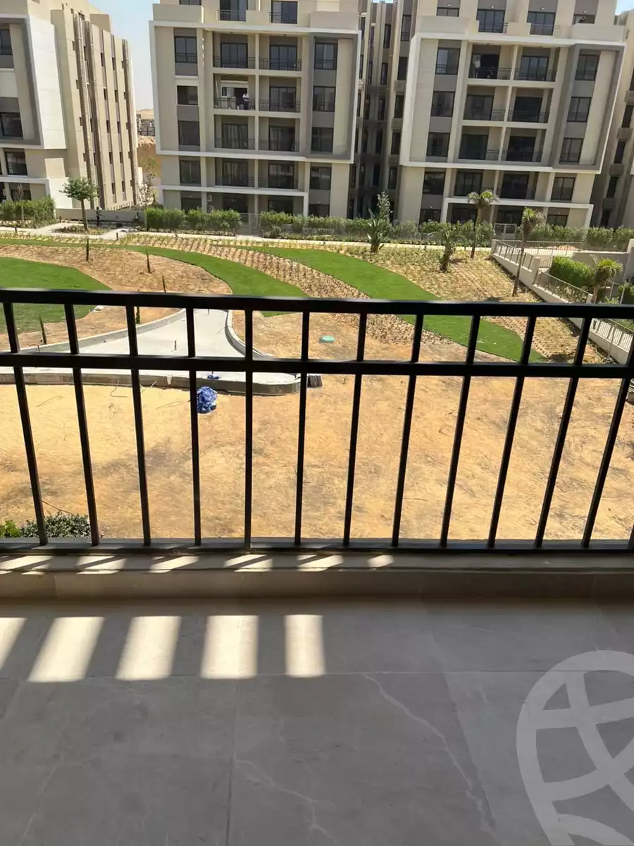 https://aqarmap.com.eg/ar/listing/6230207-for-rent-cairo-new-cairo-compounds-fifth-square