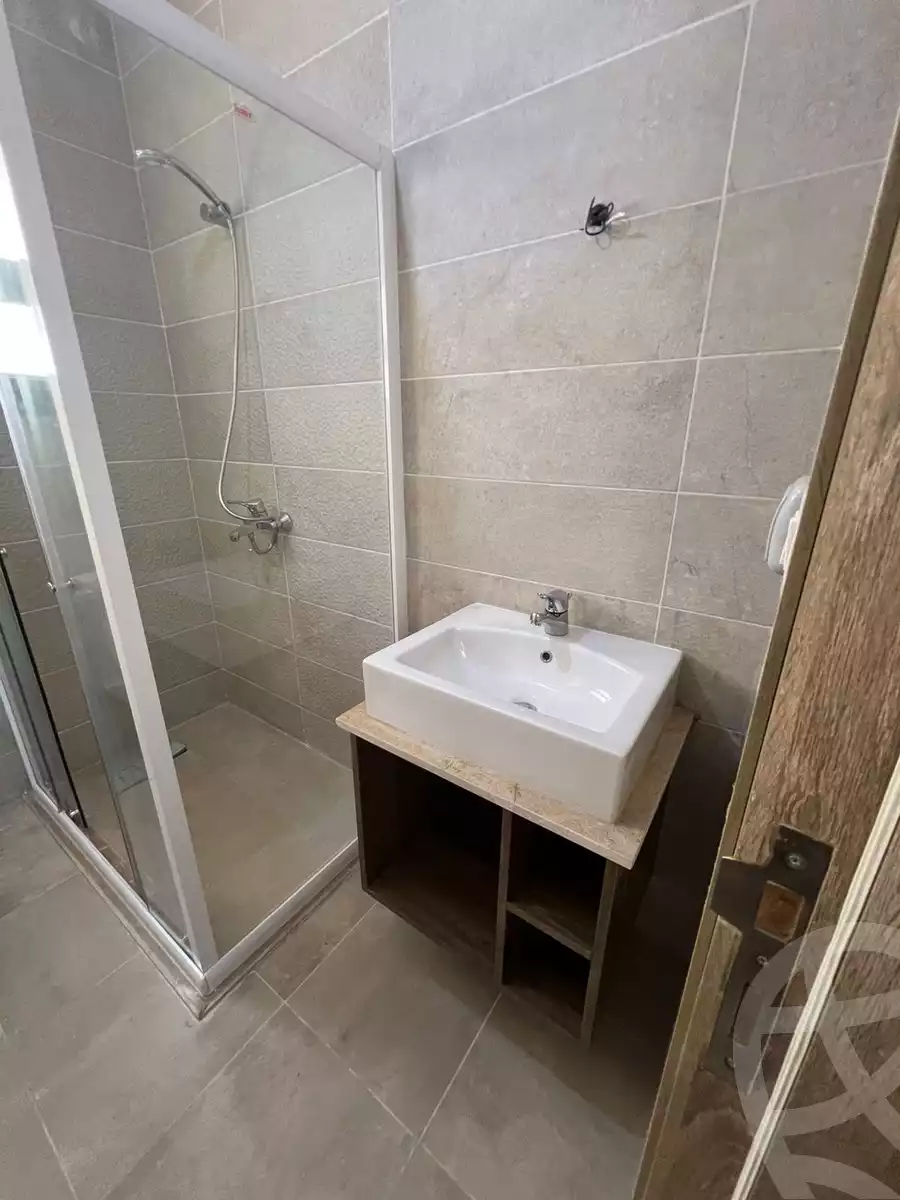 https://aqarmap.com.eg/ar/listing/6230207-for-rent-cairo-new-cairo-compounds-fifth-square