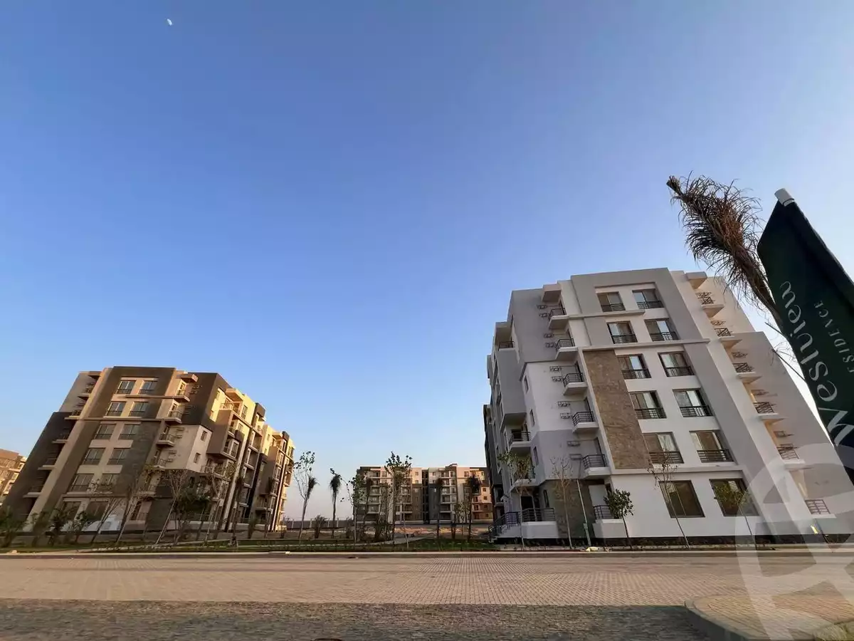 https://aqarmap.com.eg/en/listing/6230794-for-sale-cairo-el-sheikh-zayed-city-lshykh-zyd-ljdyd-west-view-residence-hdp