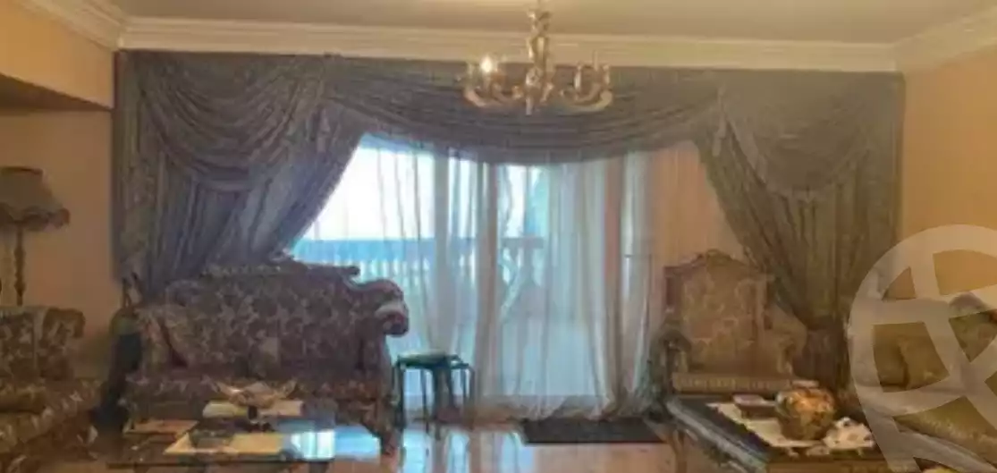https://aqarmap.com.eg/ar/listing/6232971-for-sale-alexandria-camp-cesar-el-gaish-rd