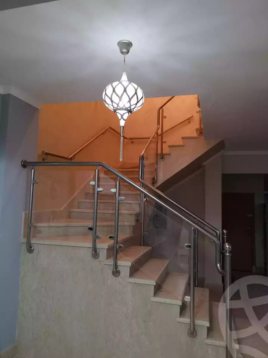 https://aqarmap.com.eg/en/listing/6233863-for-sale-cairo-new-cairo-compounds-kmbwnd-lnkhyl