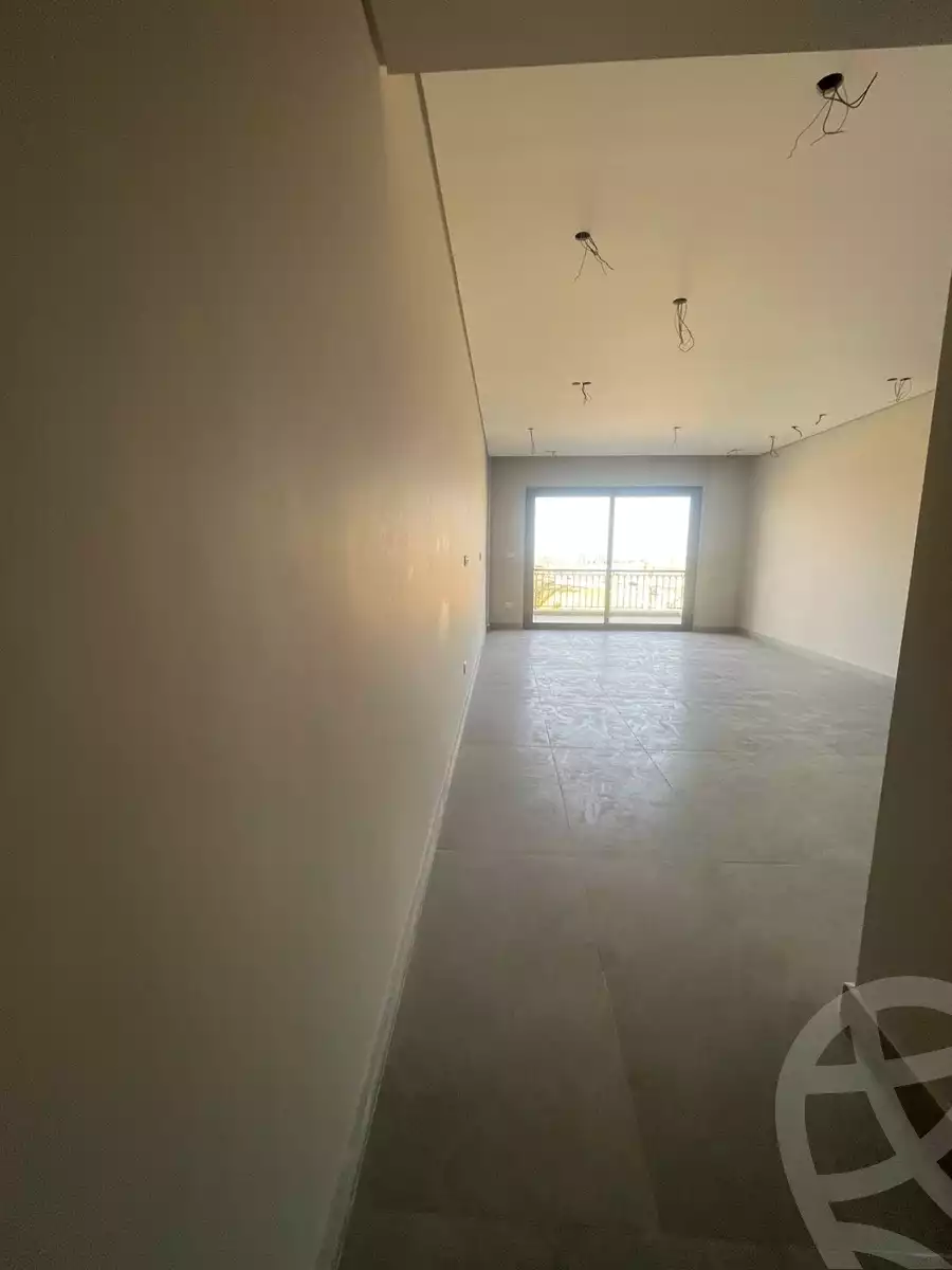 https://aqarmap.com.eg/ar/listing/6234366-for-rent-cairo-el-sheikh-zayed-city-compounds-kmbwnd-fyldj-wyst-dr-llttwyr