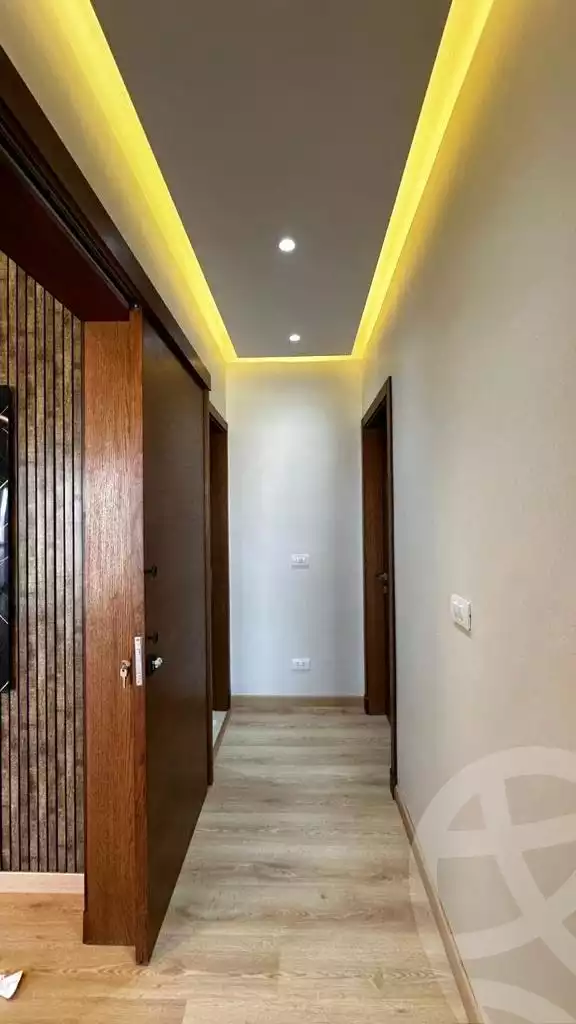 https://aqarmap.com.eg/ar/listing/6234644-for-rent-cairo-new-cairo-compounds-villette-kmbwnd-sky-kwndwz-swdyk-villette