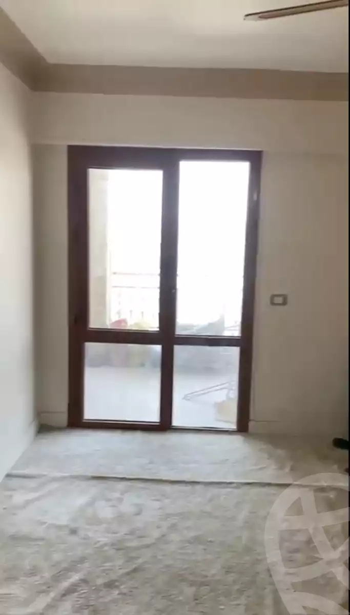 https://aqarmap.com.eg/ar/listing/6234302-for-sale-cairo-el-maadi-sarayat-el-maadi-street-153