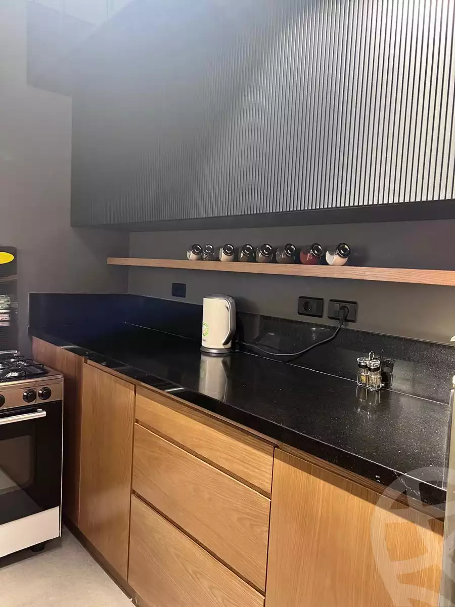 https://aqarmap.com.eg/en/listing/6235226-for-sale-cairo-el-sheikh-zayed-city-compounds-beverly-hills