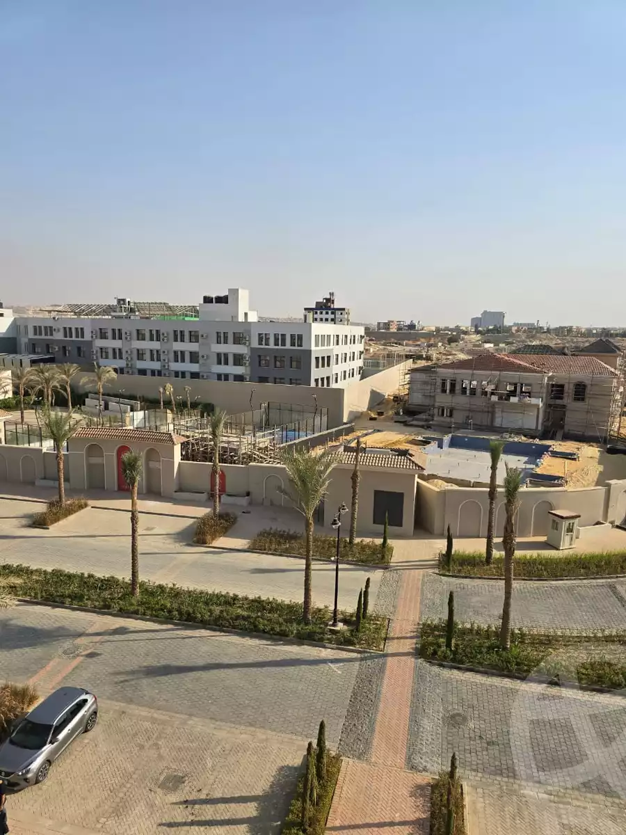 https://aqarmap.com.eg/ar/listing/6235462-for-rent-cairo-el-sheikh-zayed-city-compounds-kmbwnd-fyldj-wyst-dr-llttwyr