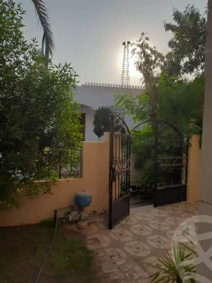 https://aqarmap.com.eg/ar/listing/6237781-for-sale-cairo-6th-of-october-compounds-utopia-1
