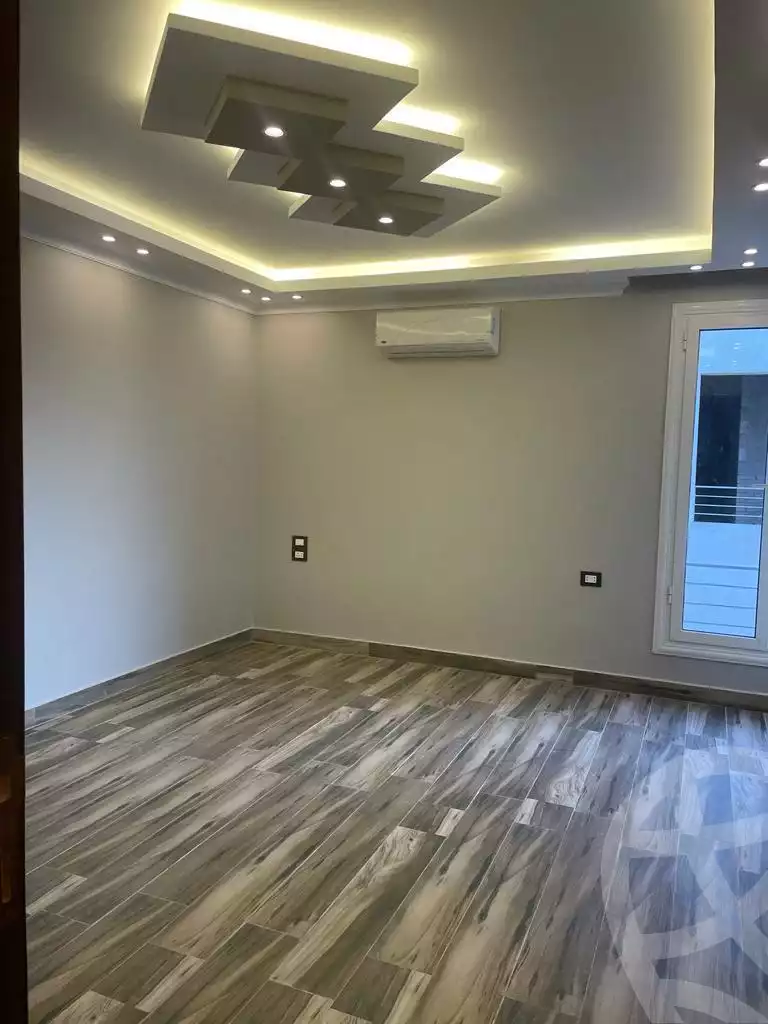 https://aqarmap.com.eg/en/listing/6237791-for-sale-cairo-6th-of-october-compounds-the-crown