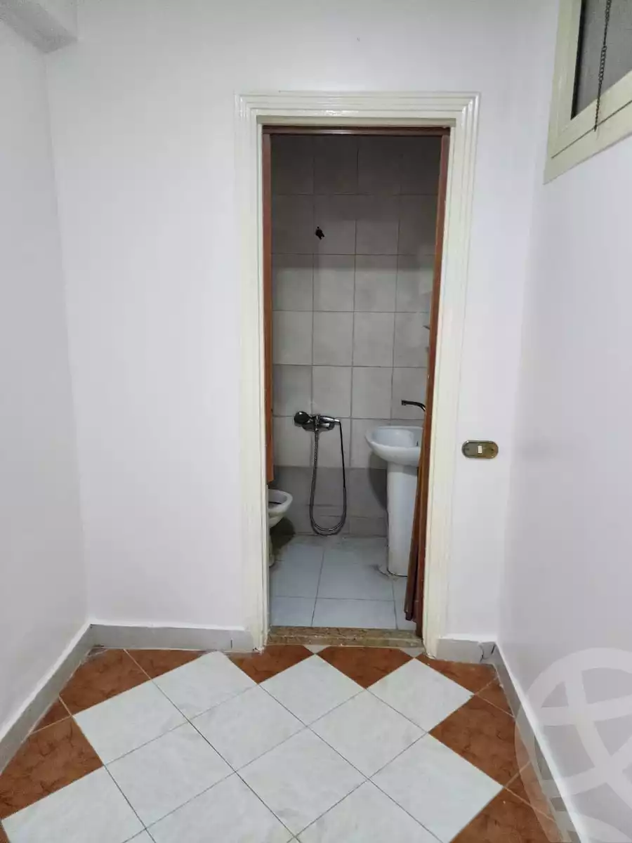 https://aqarmap.com.eg/en/listing/6237821-for-sale-cairo-el-sheikh-zayed-city-compounds-el-karma-1