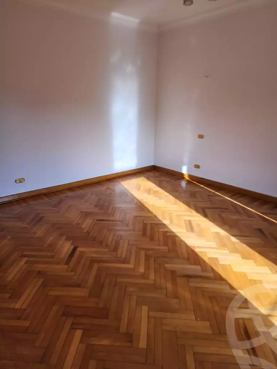 https://aqarmap.com.eg/en/listing/6237821-for-sale-cairo-el-sheikh-zayed-city-compounds-el-karma-1