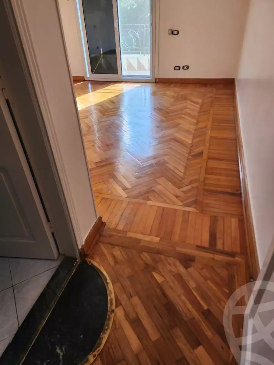 https://aqarmap.com.eg/en/listing/6237821-for-sale-cairo-el-sheikh-zayed-city-compounds-el-karma-1