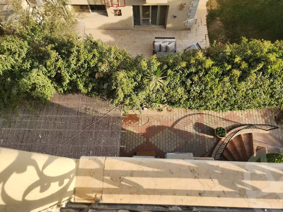 https://aqarmap.com.eg/en/listing/6237821-for-sale-cairo-el-sheikh-zayed-city-compounds-el-karma-1