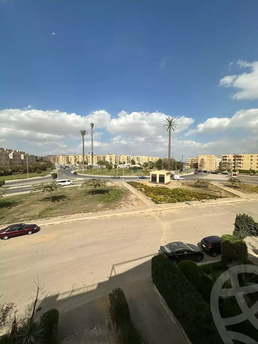https://aqarmap.com.eg/ar/listing/6237828-for-sale-cairo-el-sheikh-zayed-city-el-hay-eltaseaa-area-1-el-bostan-st