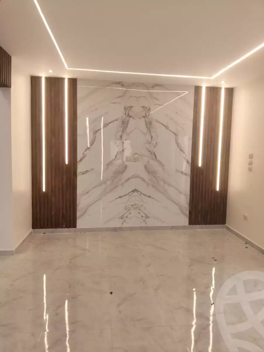 https://aqarmap.com.eg/en/listing/6237948-for-sale-cairo-el-shorouk-lhy-lthlth-shrq-neighbourhood-2