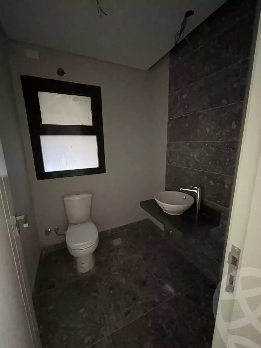 https://aqarmap.com.eg/ar/listing/6238272-for-rent-cairo-el-sheikh-zayed-city-compounds-kmbwnd-fyldj-wyst-dr-llttwyr