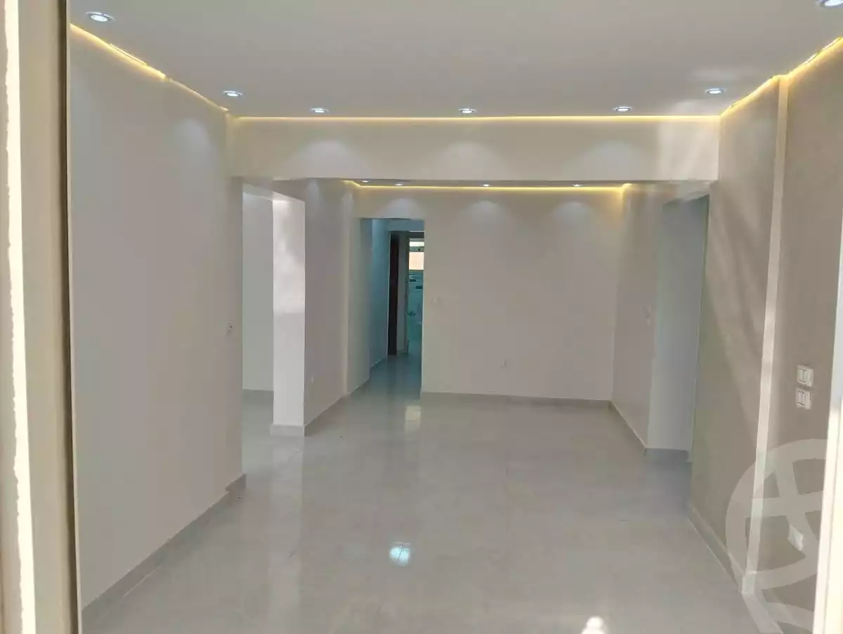 https://aqarmap.com.eg/ar/listing/6239202-for-sale-cairo-el-haram-shareaa-khatem-el-morsalen