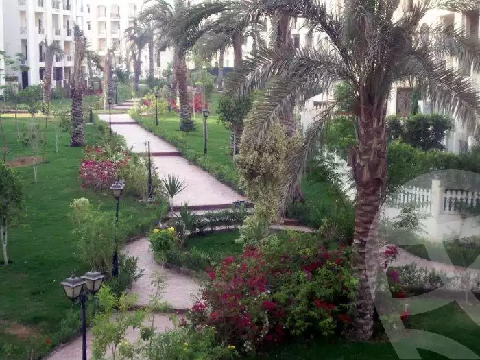 https://aqarmap.com.eg/en/listing/6241061-for-sale-cairo-el-sheikh-zayed-city-compounds-hadayek-el-mohandiseen