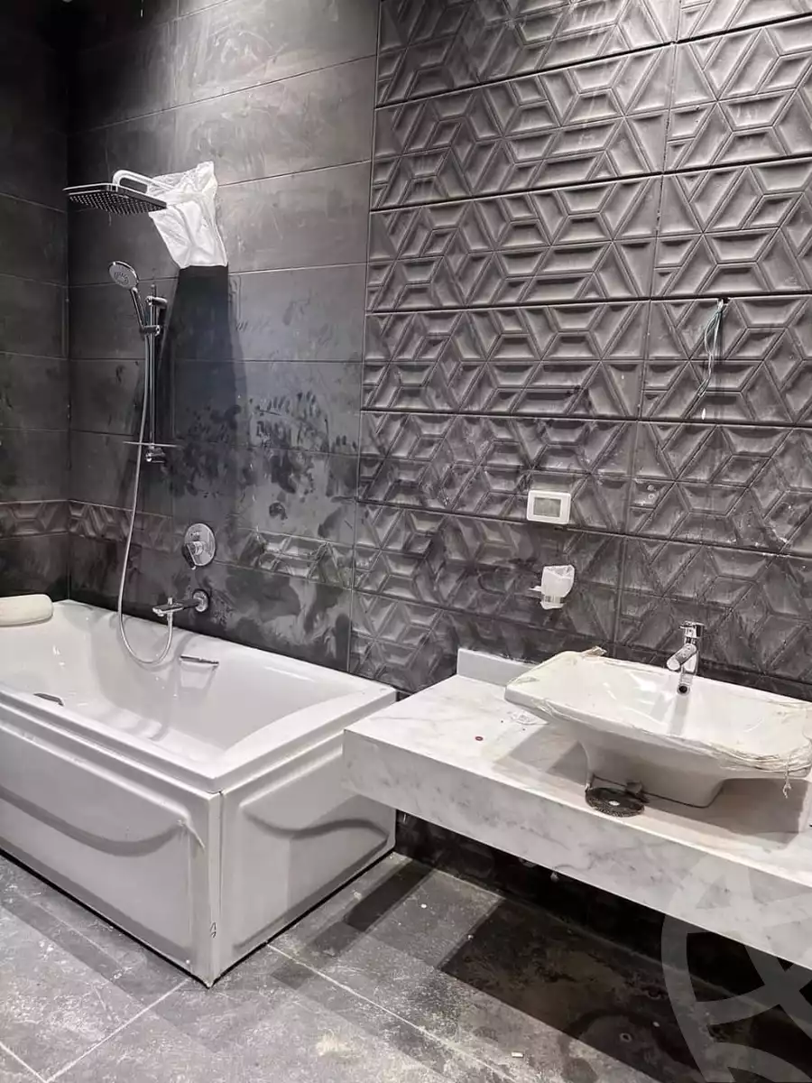 https://aqarmap.com.eg/en/listing/6241098-for-sale-cairo-new-cairo-el-yassamin-el-yasmeen-6