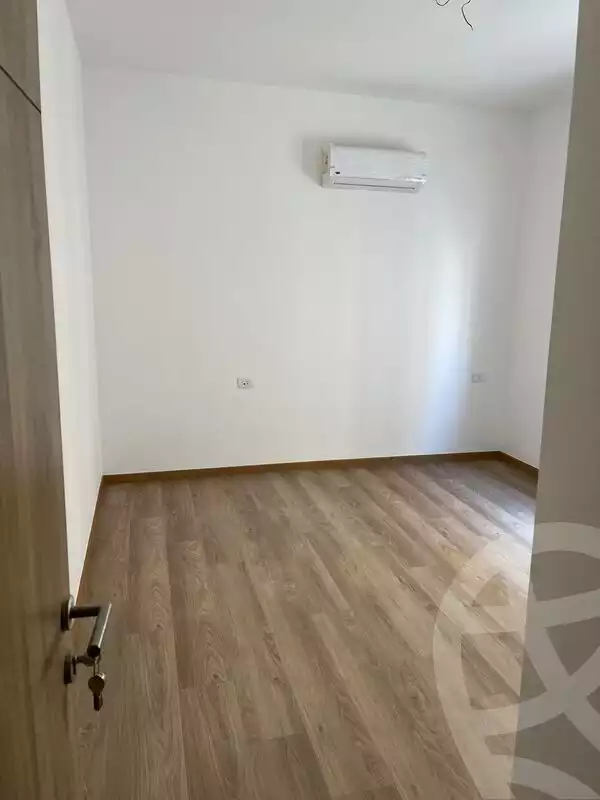 https://aqarmap.com.eg/ar/listing/6241826-for-rent-cairo-new-cairo-compounds-fifth-square