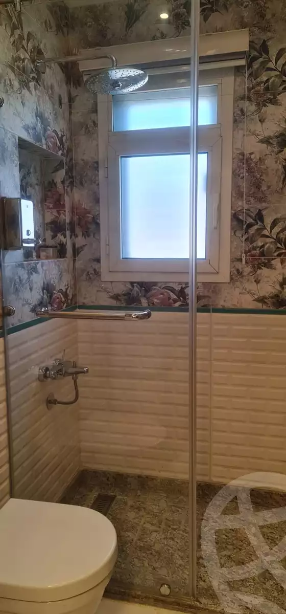 https://aqarmap.com.eg/en/listing/6242137-for-sale-cairo-el-sheikh-zayed-city-compounds-beverly-hills