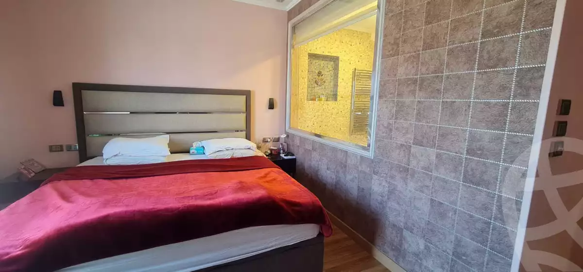 https://aqarmap.com.eg/en/listing/6242137-for-sale-cairo-el-sheikh-zayed-city-compounds-beverly-hills