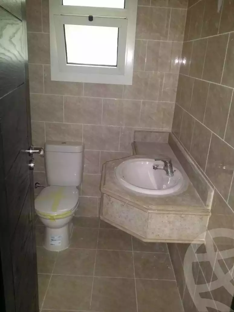 https://aqarmap.com.eg/en/listing/6242280-for-rent-cairo-el-sheikh-zayed-city-compounds-dh-drys