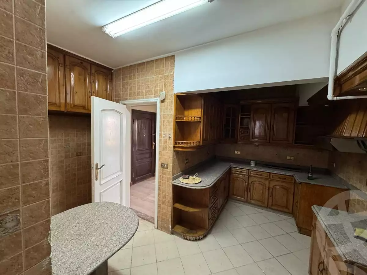https://aqarmap.com.eg/ar/listing/6242499-for-rent-cairo-el-maadi-sarayat-el-maadi-street-20