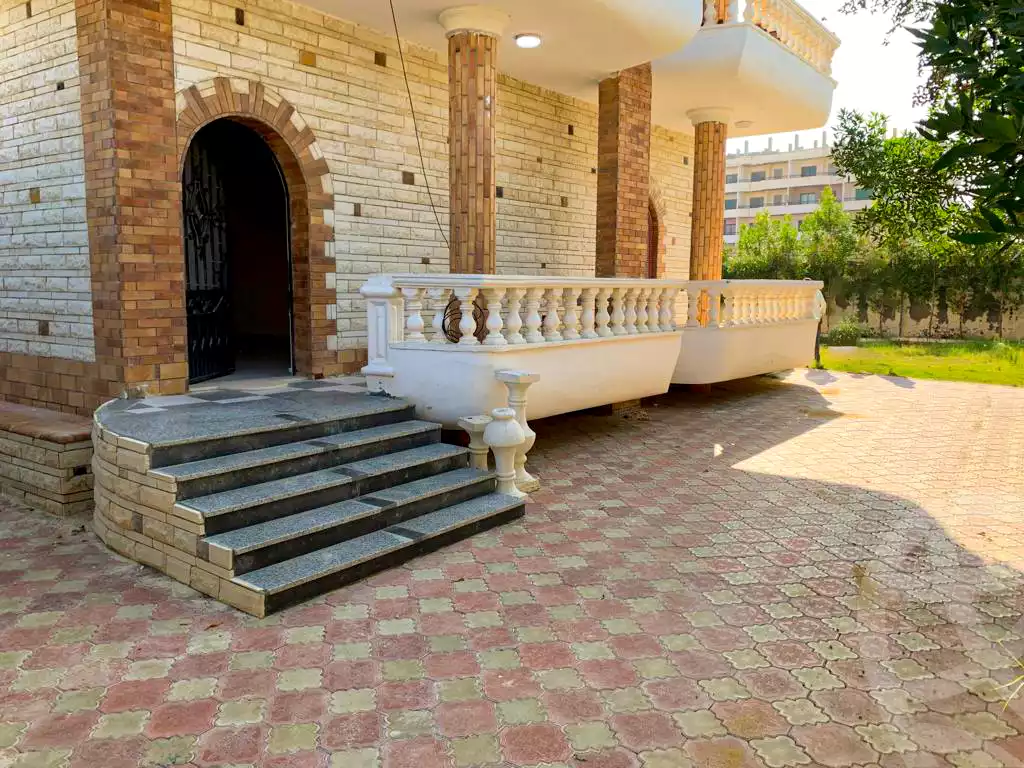 https://aqarmap.com.eg/en/listing/6242532-for-sale-alexandria-abu-talat