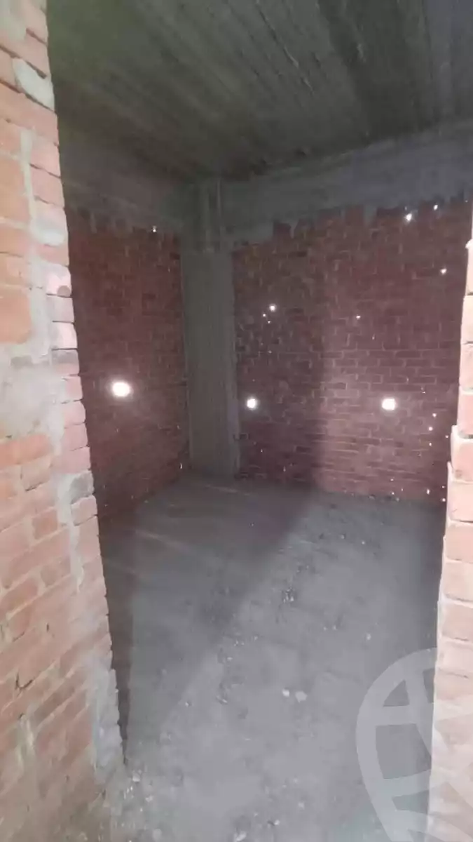 https://aqarmap.com.eg/ar/listing/6242576-for-sale-qalyubia-el-khsos-izbat-el-nakhl