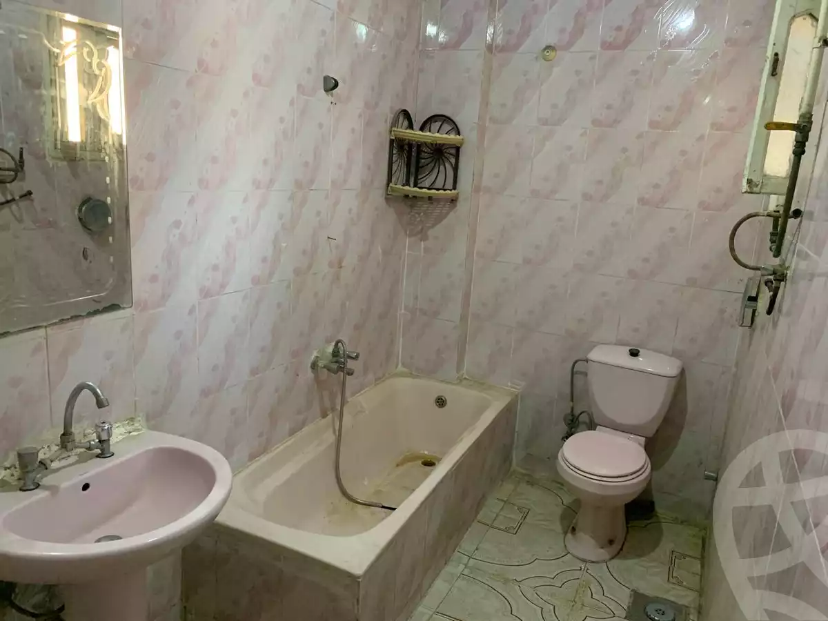 https://aqarmap.com.eg/en/listing/6242593-for-rent-cairo-el-haram-shareaa-khatem-el-morsalen