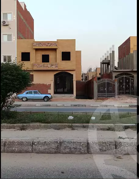 https://aqarmap.com.eg/en/listing/6242478-for-sale-sharqia-10th-of-ramadan-al-hay-al-thamen-wa-eshroon