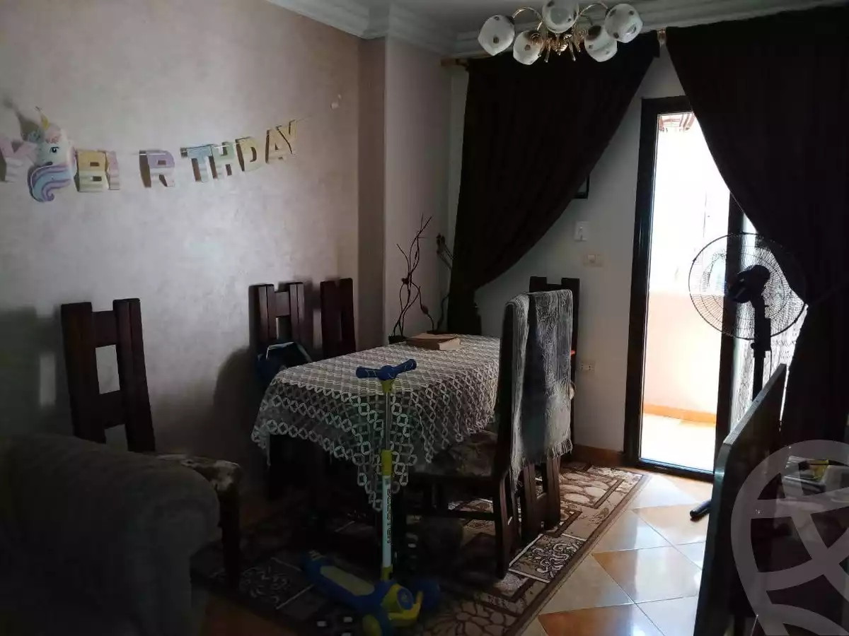 https://aqarmap.com.eg/en/listing/6243504-for-sale-cairo-ain-shams-el-naam-mostafa-hafez-st