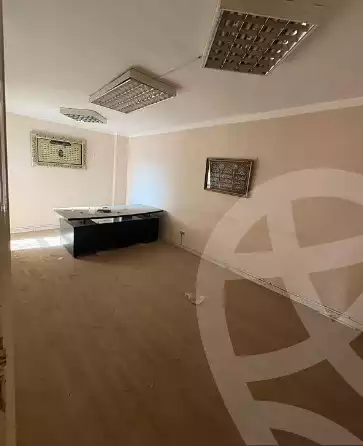https://aqarmap.com.eg/ar/listing/6245353-for-sale-cairo-nasr-city-ahmed-fakhry