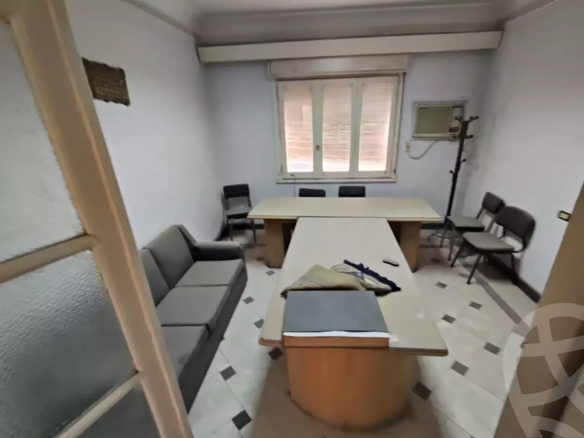 https://aqarmap.com.eg/ar/listing/6245424-for-rent-cairo-downtown-el-tahrir