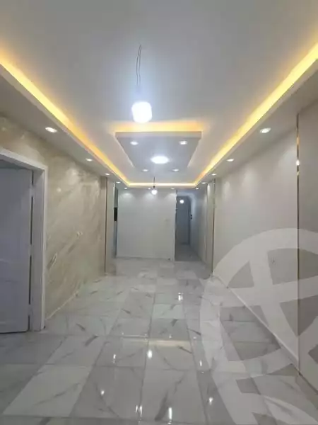 https://aqarmap.com.eg/en/listing/6246009-for-sale-cairo-helwan-hadayek-helwan-el-eshrein-st