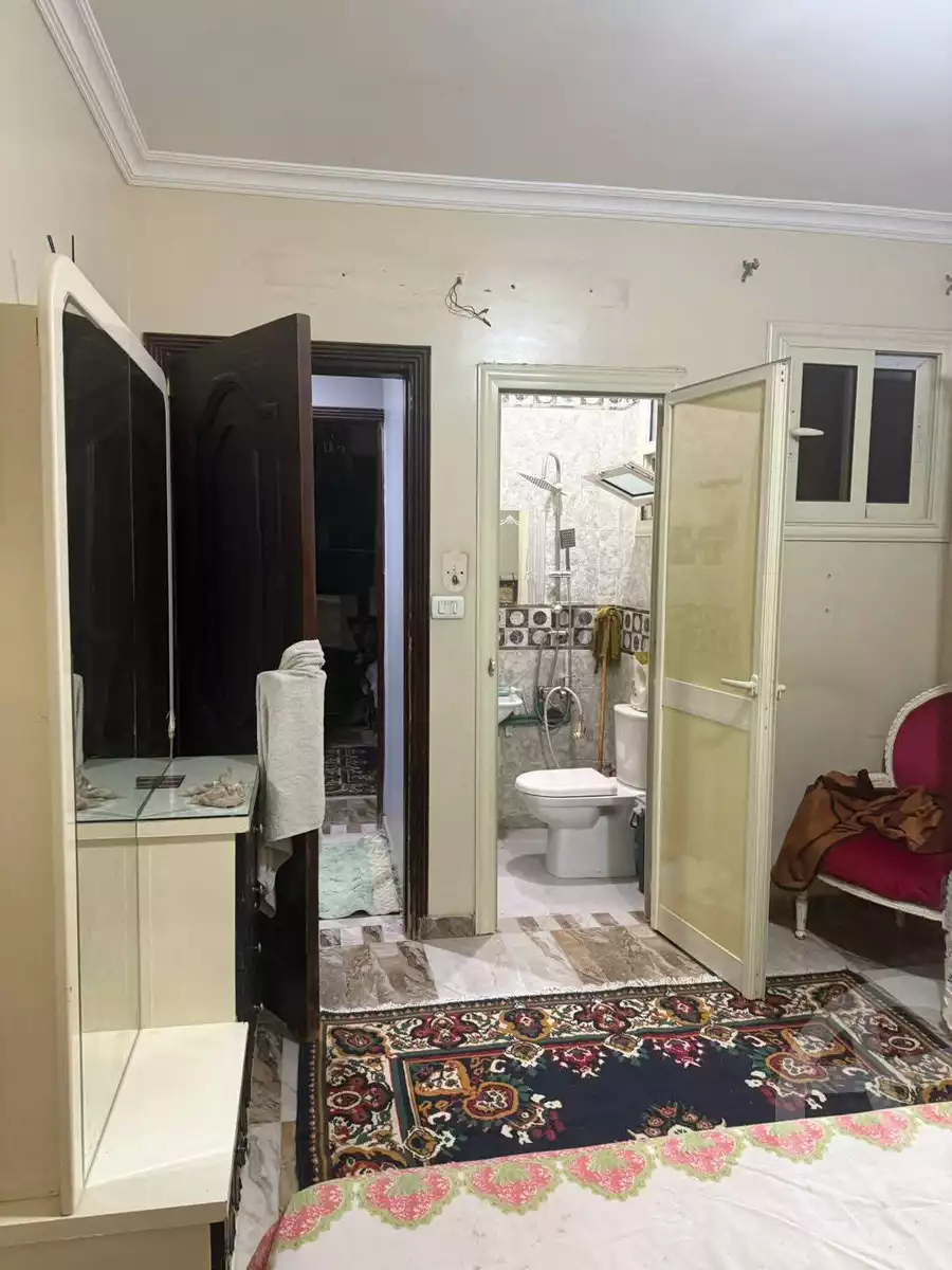 https://aqarmap.com.eg/en/listing/6247860-for-sale-cairo-helwan-hadayek-helwan-nile-corniche-st