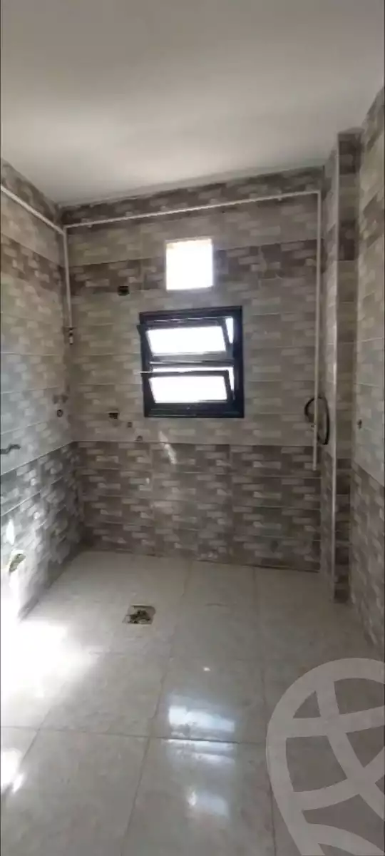 https://aqarmap.com.eg/en/listing/6247917-for-sale-beheira-damanhour-damanhour-city-abd-el-salam-el-shazly-st