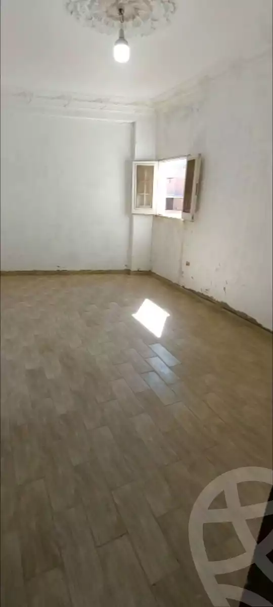 https://aqarmap.com.eg/en/listing/6247917-for-sale-beheira-damanhour-damanhour-city-abd-el-salam-el-shazly-st