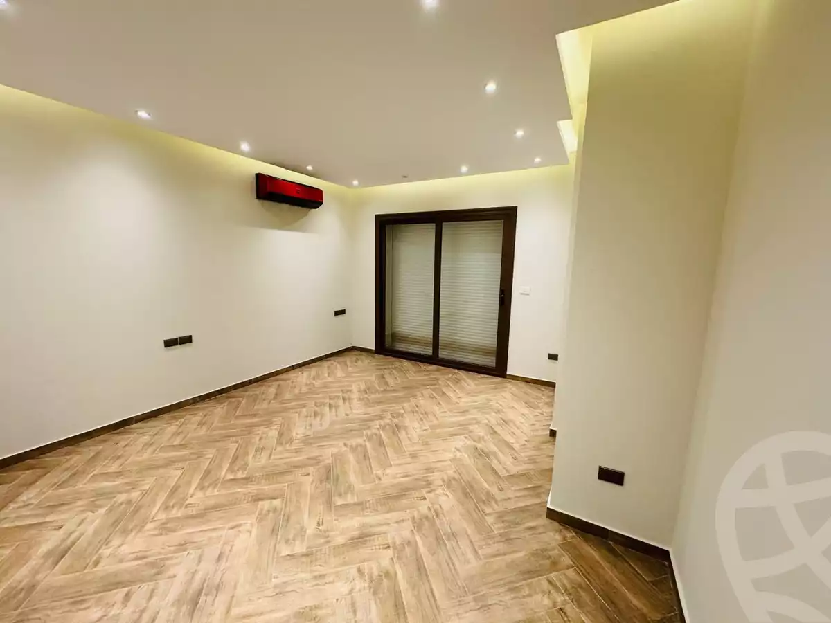 https://aqarmap.com.eg/ar/listing/6248229-for-sale-cairo-new-cairo-madinaty-lmntq-lthlthh-fylt-group-25