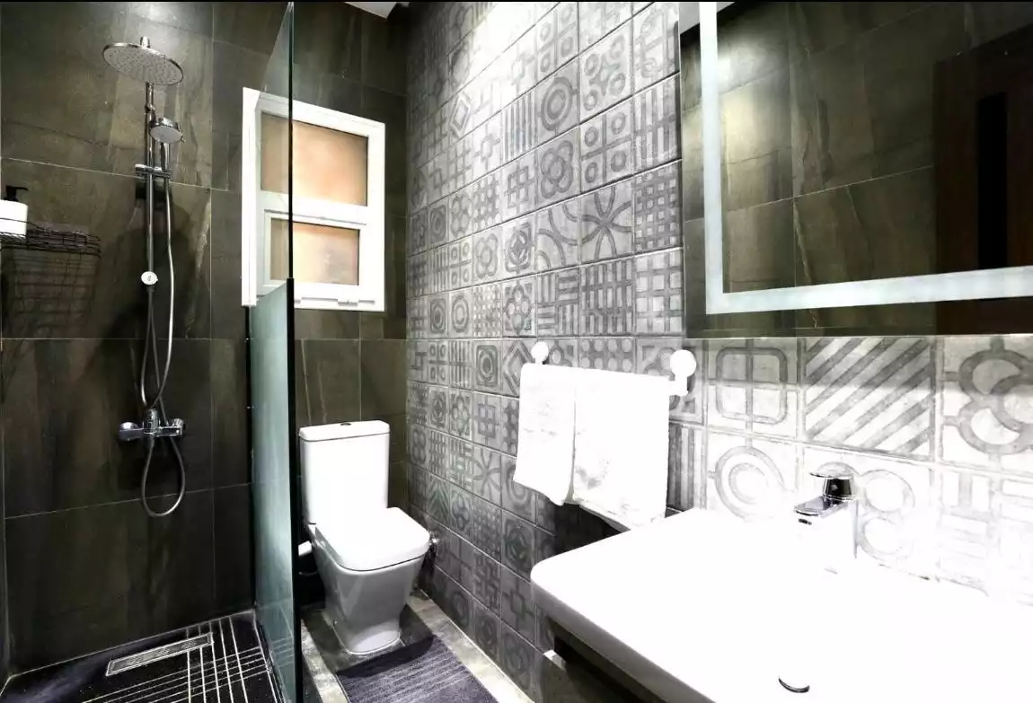 https://aqarmap.com.eg/en/listing/6248420-for-sale-cairo-new-cairo-compounds-hyde-park-centre-ville-hyde-park