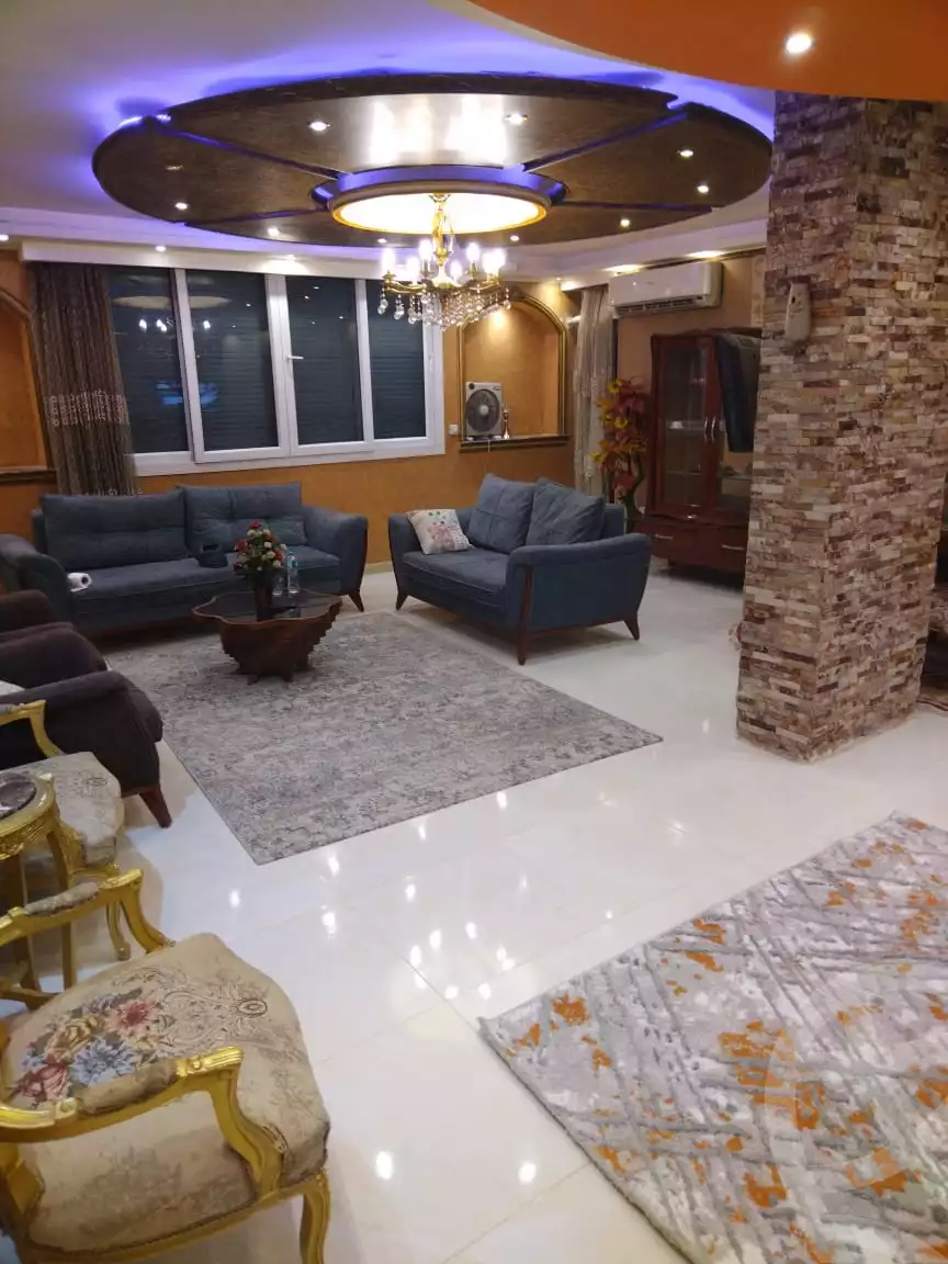 https://aqarmap.com.eg/ar/listing/6248645-for-rent-cairo-el-maadi-compounds-darna-compound
