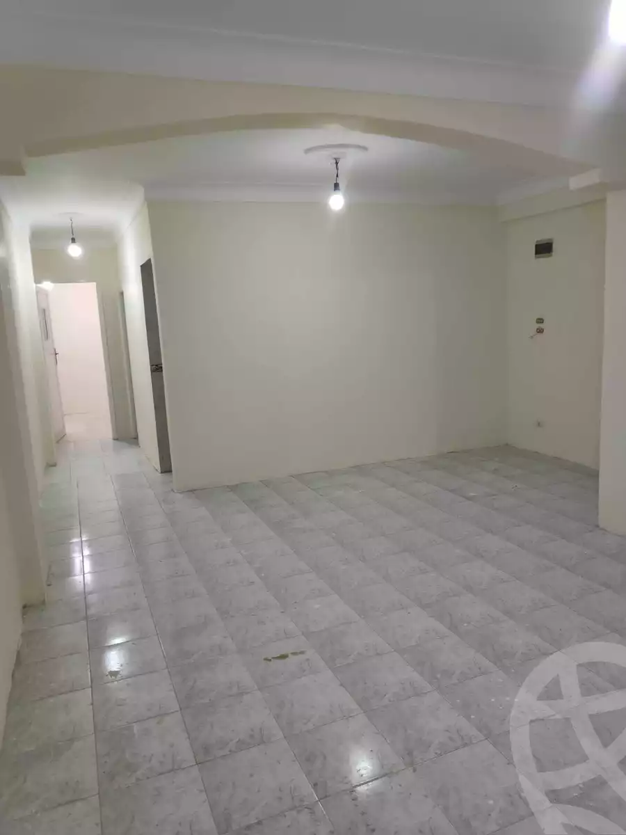 https://aqarmap.com.eg/ar/listing/6152116-for-sale-alexandria-el-asafra-l-sfr-qbly