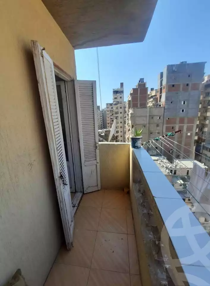 https://aqarmap.com.eg/en/listing/6249650-for-sale-alexandria-bahray-el-anfoshy-al-gomrok-al-kadem-st