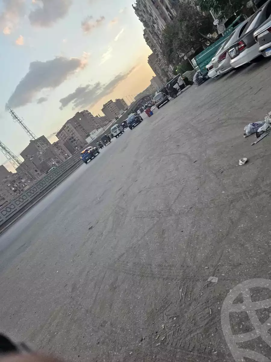 https://aqarmap.com.eg/ar/listing/6250067-for-sale-cairo-ain-shams-6-october-st