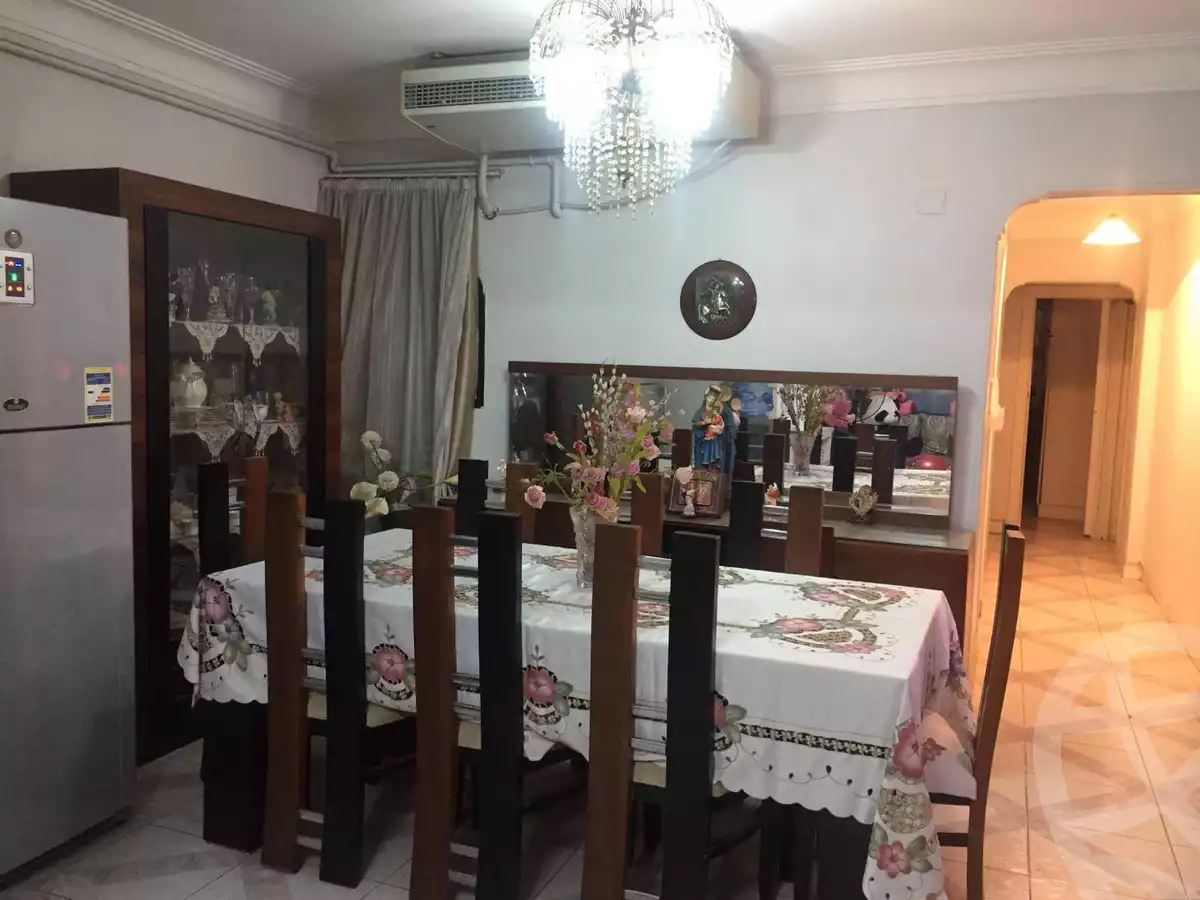 https://aqarmap.com.eg/ar/listing/6251602-for-sale-cairo-ain-shams-ain-shams-el-sharkia-el-zahraa-st
