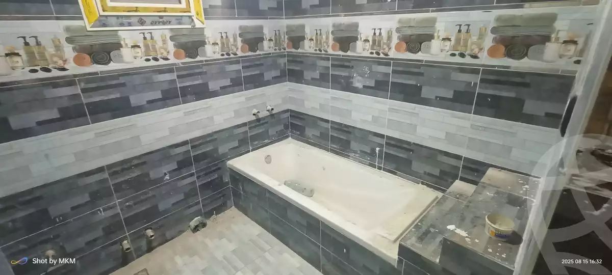 https://aqarmap.com.eg/en/listing/6251717-for-sale-cairo-ain-shams-jsr-lswys-kamal-hegab-st