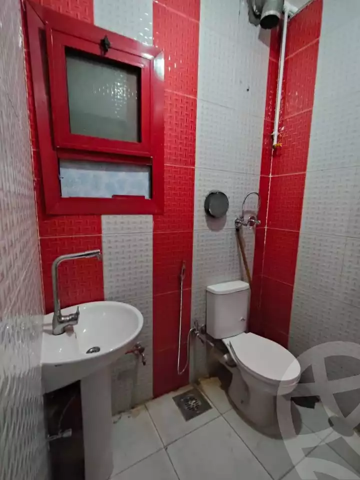 https://aqarmap.com.eg/en/listing/6251992-for-sale-qalyubia-shubra-el-khaima-om-bayoumi