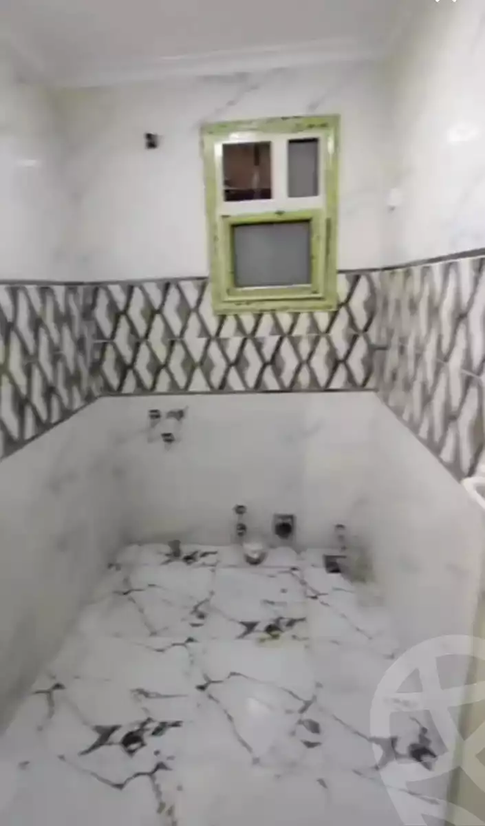 https://aqarmap.com.eg/en/listing/6252958-for-sale-cairo-helwan-hadayek-helwan-el-eshrein-st
