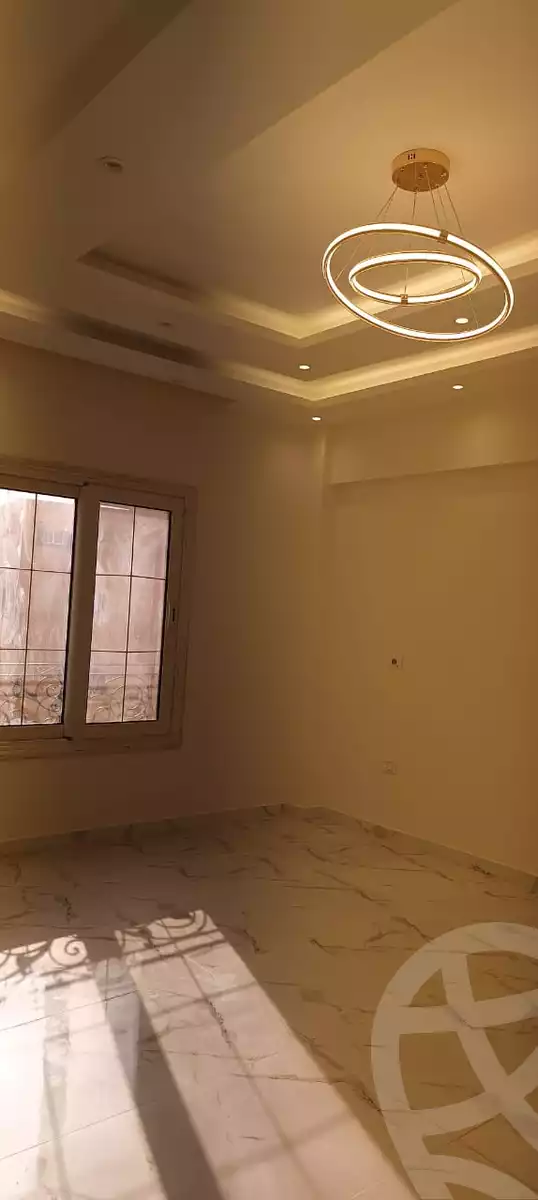 https://aqarmap.com.eg/en/listing/6253471-for-sale-cairo-el-sheikh-zayed-city-el-hay-el-khames-lhry